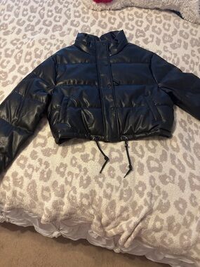 Love Tree Daux Leather cropped puffer jacket- size L